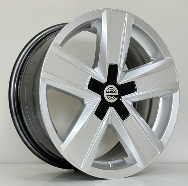 7X16 EXP-HV0031 5X120 ET35 65.1 HYPER SILVER XL