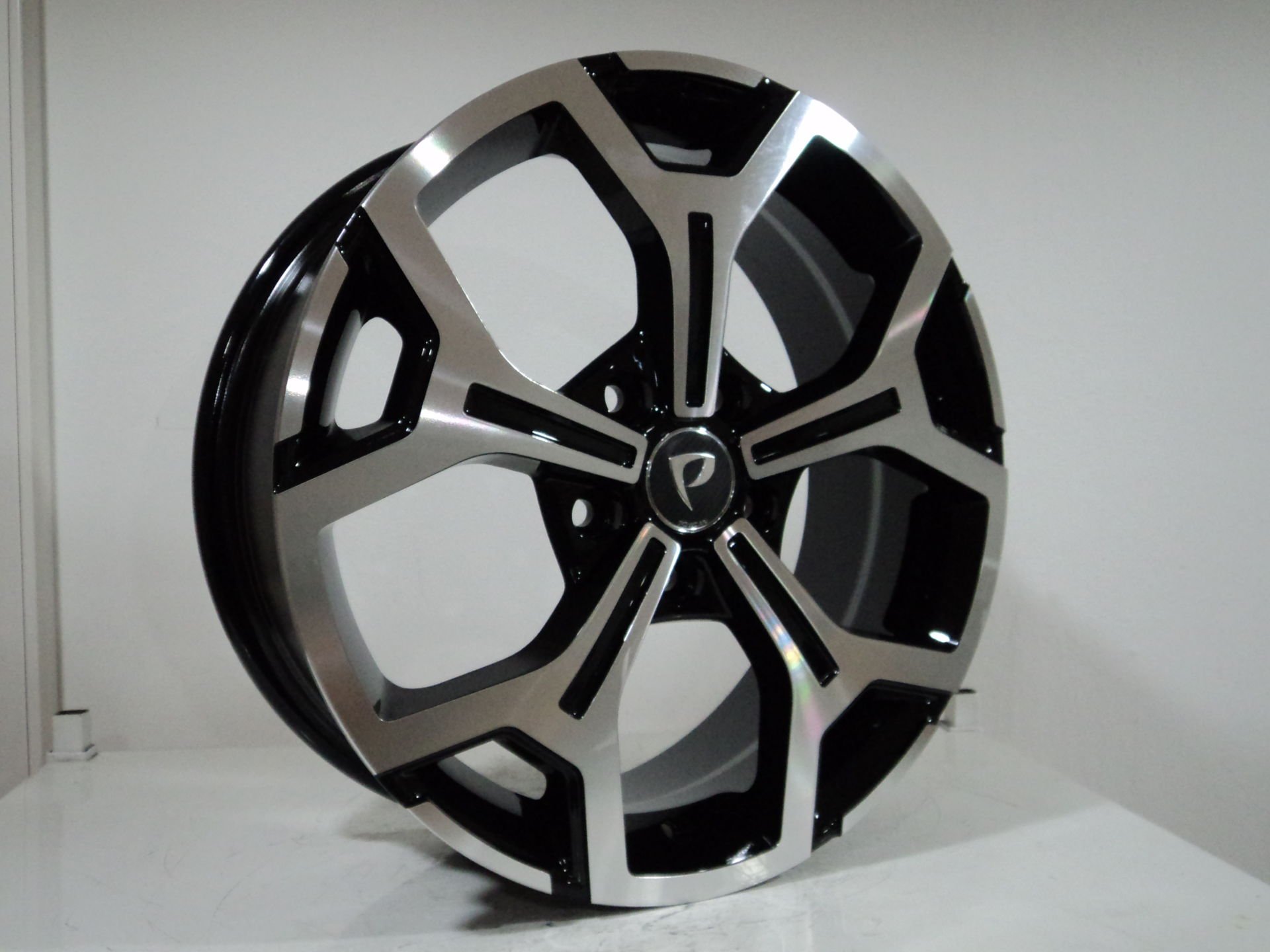6.5X16 BK-5409 5X114.3 ET50 66.1 BLACK MACHINED XL