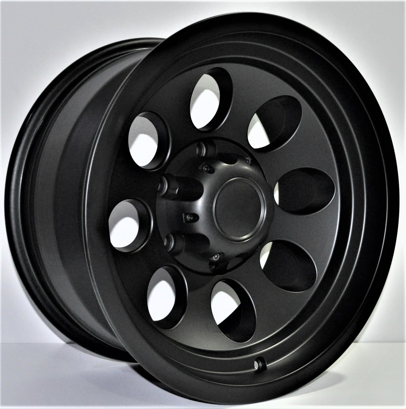 8X16 RCR 255 6X139.7 ET-25 110 MAT BLACK