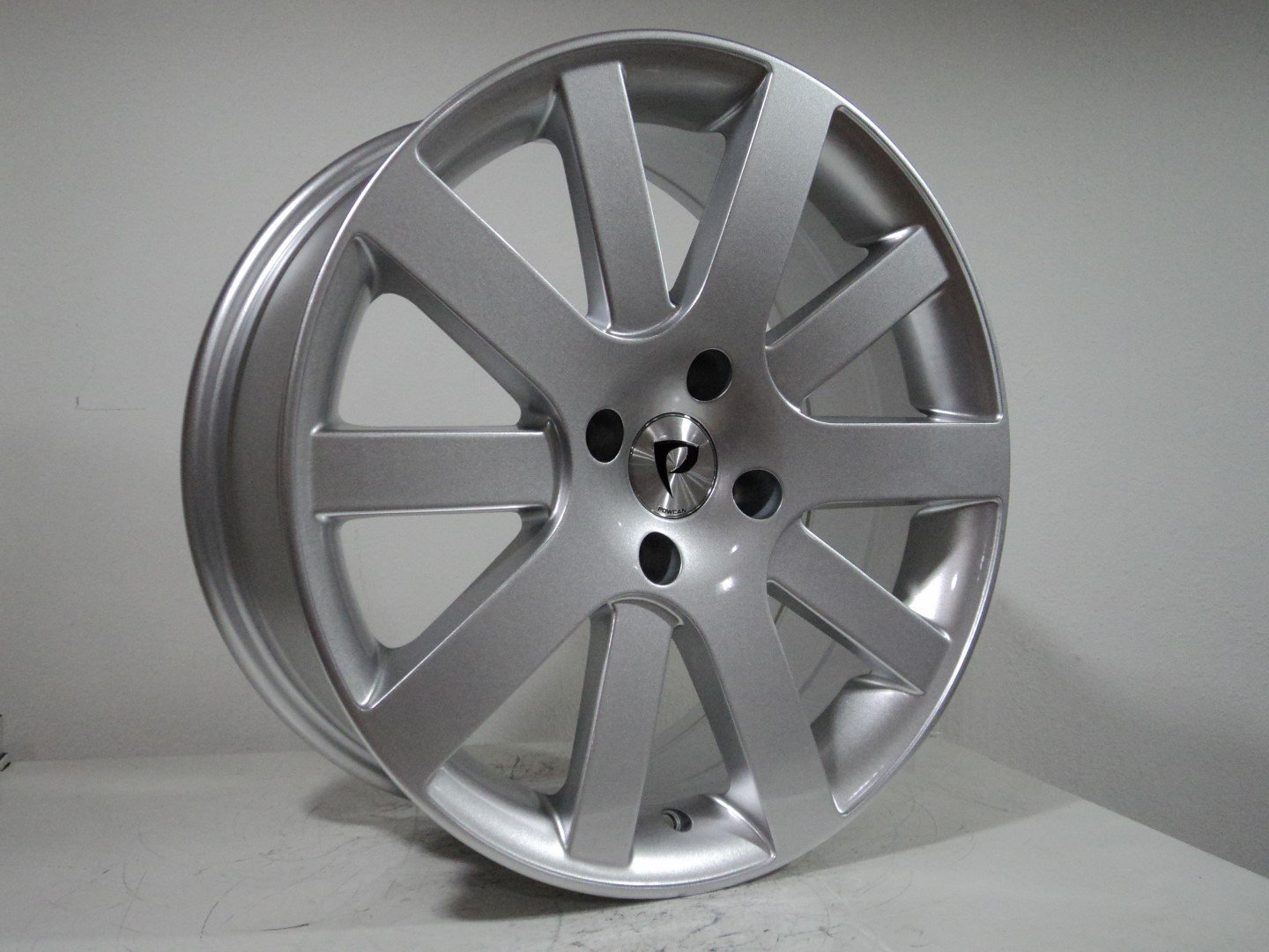 7X17 BK-718 4X108 ET16 65.1 SILVER XL