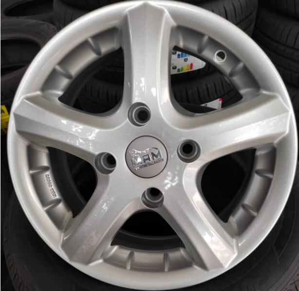 6X14 DJ 601 4X114.3 ET37 72.6 SILVER