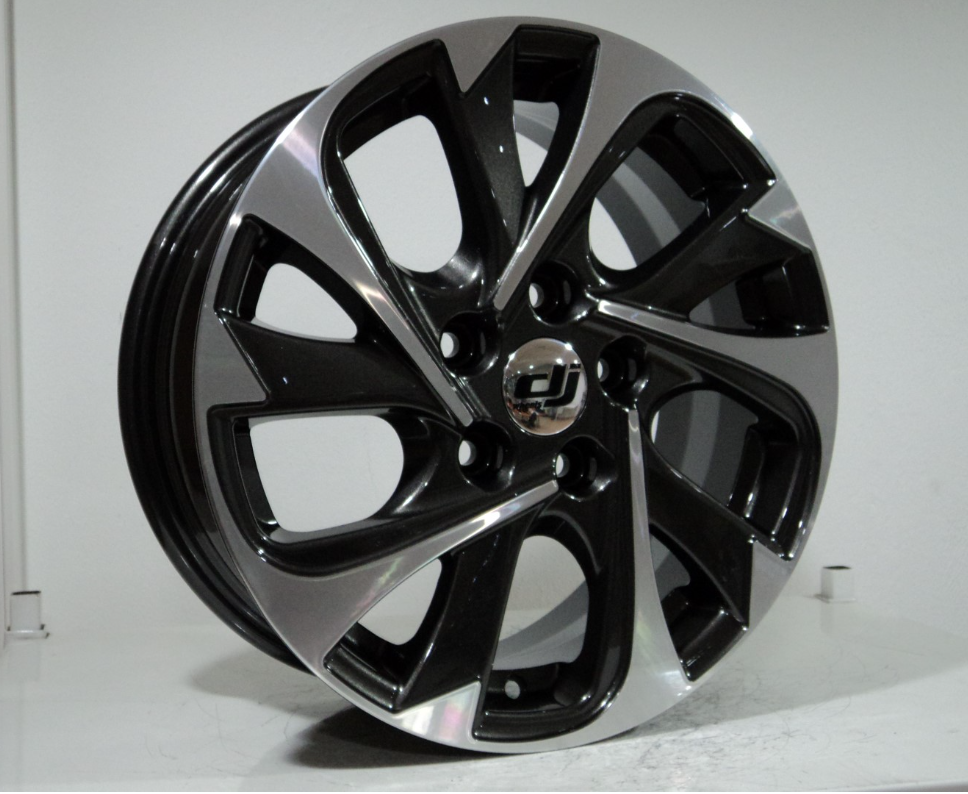 6.5X16 DJ 559 5X114.3 ET45 67.1 BDM